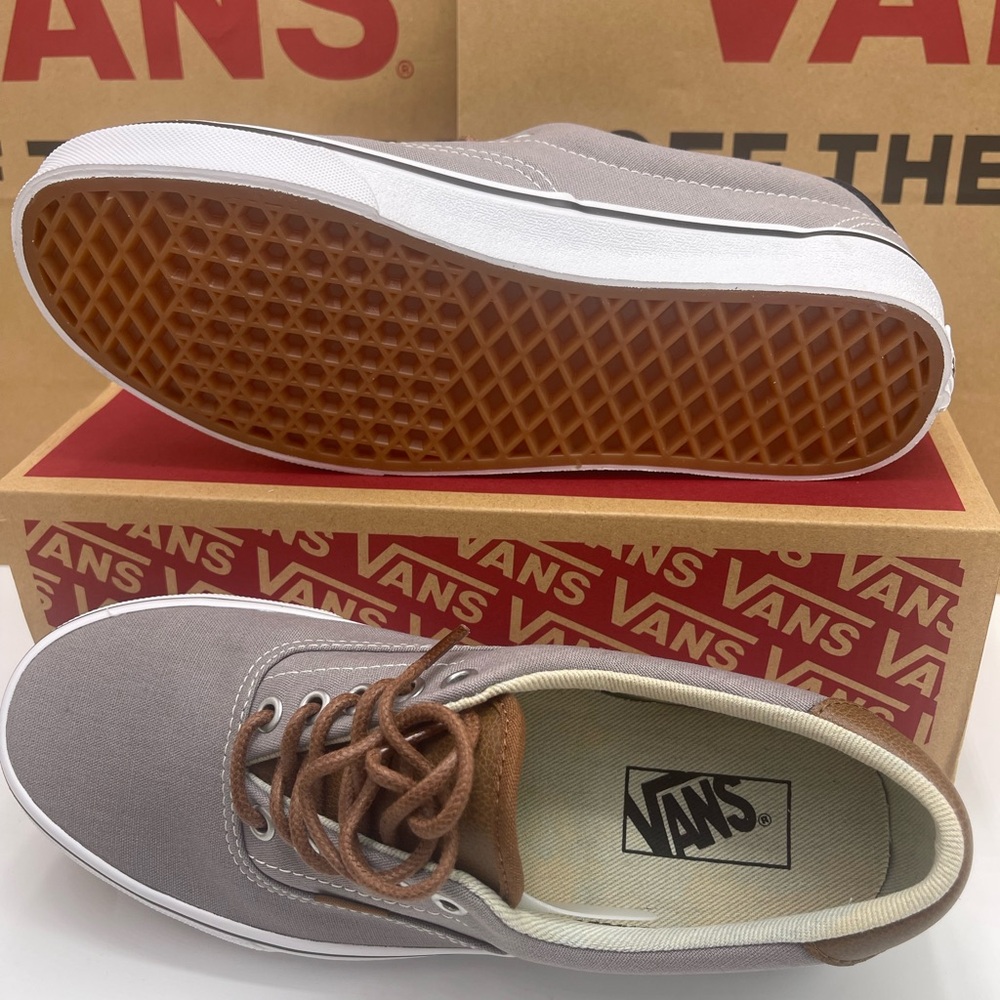 Vans Men’s Era 59
(C&L) Frost Gray/Acid Denim Sneakers 
VN0A38FSQ70 - Picture 4 of 16